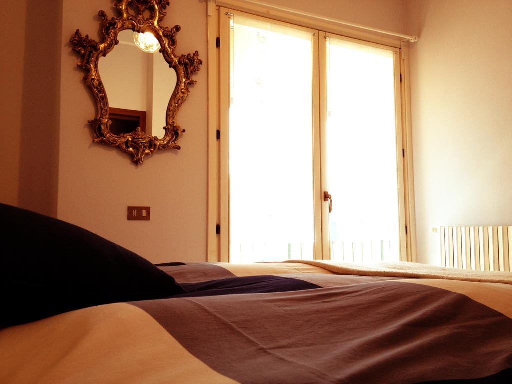 B&B Il Cortile Калольциокорте Номер фото